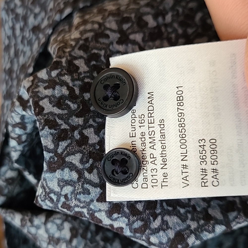 Calvin Klein stretch cotton long-sleeve dress shirt - Picture 13 of 14